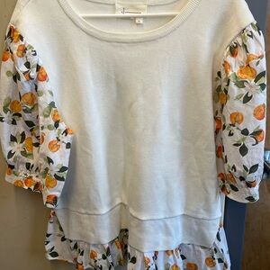 Anthropologie Ivory Knit Top with orange blossom print XL euc
